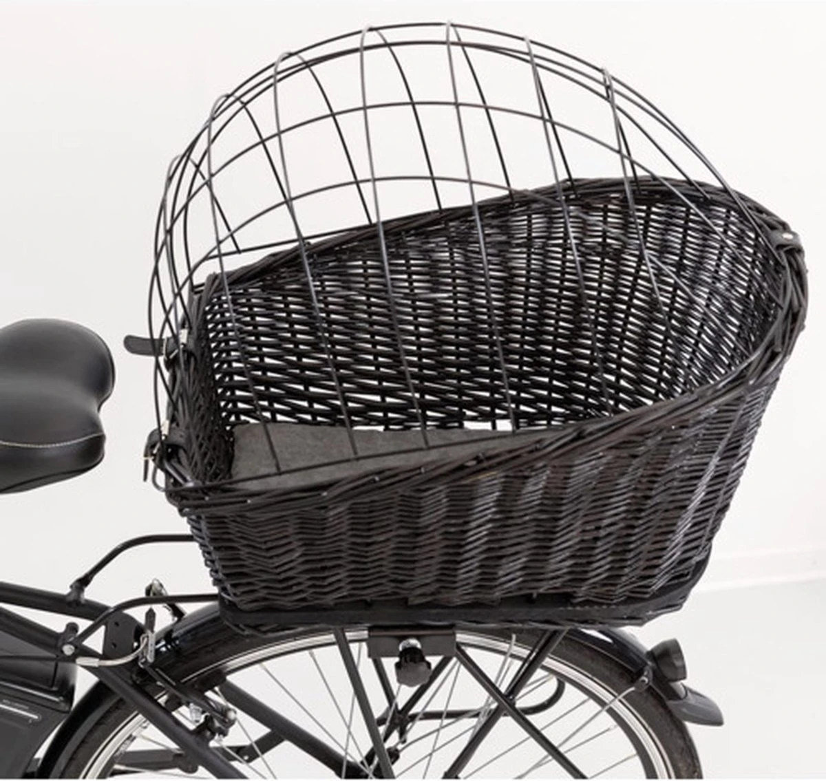 Trixie Fietsmand - Voor Bagagedrager -n35x49x55 Cm - Zwart 18 Trixie Fietsmand - Voor Bagagedrager -n35x49x55 Cm - Zwart - Afbeelding 16