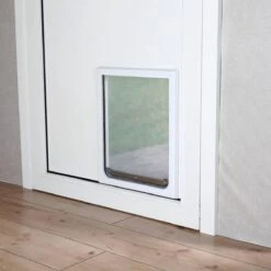 Trixie 2-Weg Hondenluik Wit - S-M 30 X 36 CM 16 Trixie 2-Weg Hondenluik Wit - S-M 30 X 36 CM -Merkloos Winkel 1200x1198 22