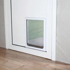 Trixie 2-Weg Hondenluik Wit - M-XL 39 X 45 CM -Merkloos Winkel 1200x1200 1174