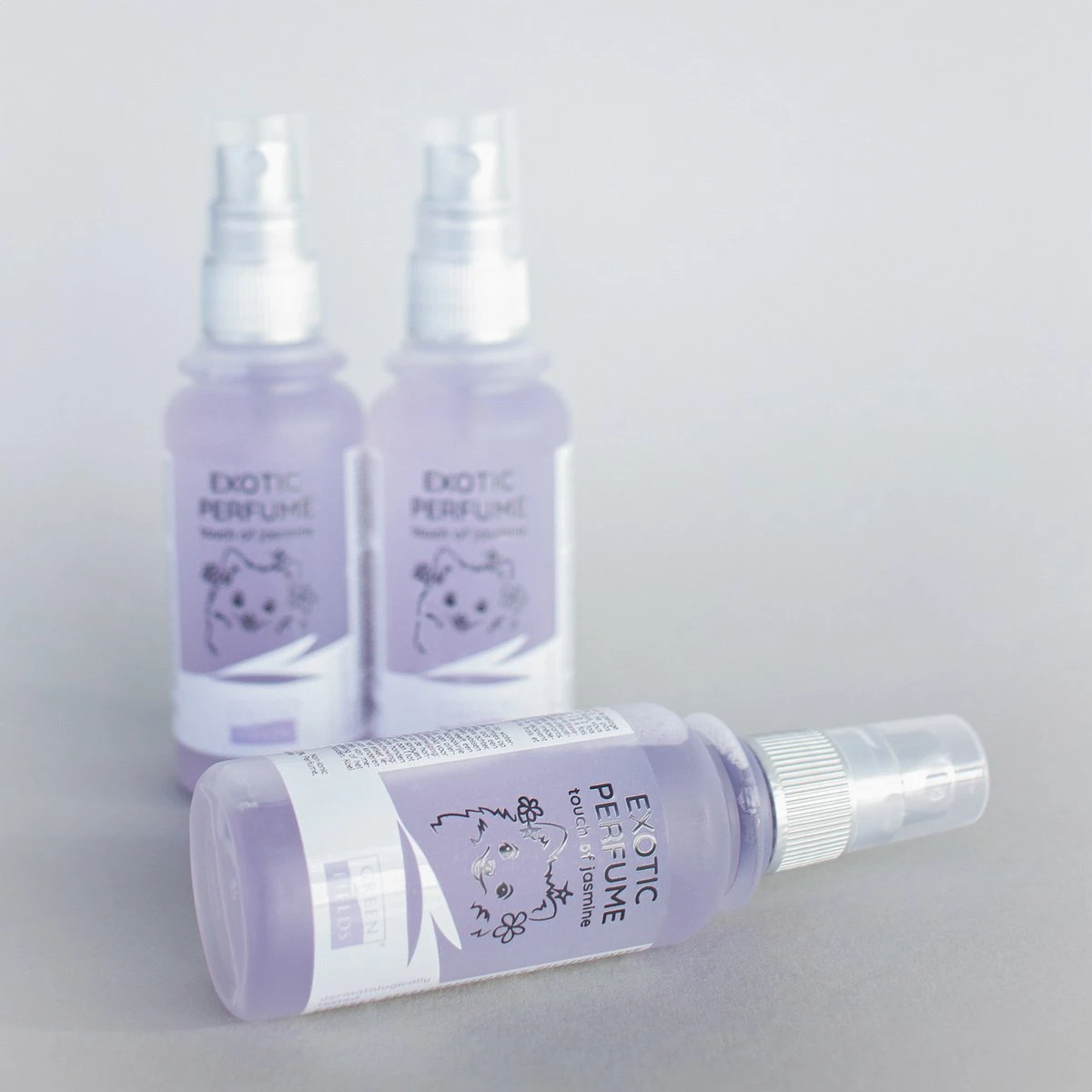 Hondenparfum Spray In 4 Geuren - Greenfields - Alchoholvrije En PH Neutrale Formule Tegen Onaangename Geurtjes - 50ml - Exotic 7 Hondenparfum Spray In 4 Geuren - Greenfields - Alchoholvrije En PH Neutrale Formule Tegen Onaangename Geurtjes - 50ml - Exotic - Afbeelding 5