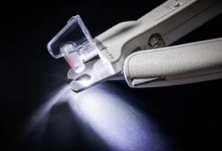 Professionele Oplaadbare LED Licht Nagelknipper, Hond, Kat, Knaagdier, Huisdieren | Dog, Cat, Nail Clipper LED Light, Rechargeable, USB Kabel | Nagelvijl - Nagelschaar Met Vijl, Opvang Van Nagels | Vergrootglas 5x | Extreem Veilig & 100% Effectief -Merkloos Winkel 1200x818 1